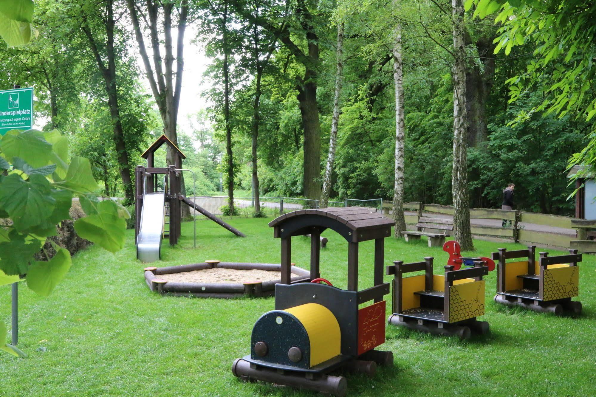 Landhaus Dessau Bagian luar foto